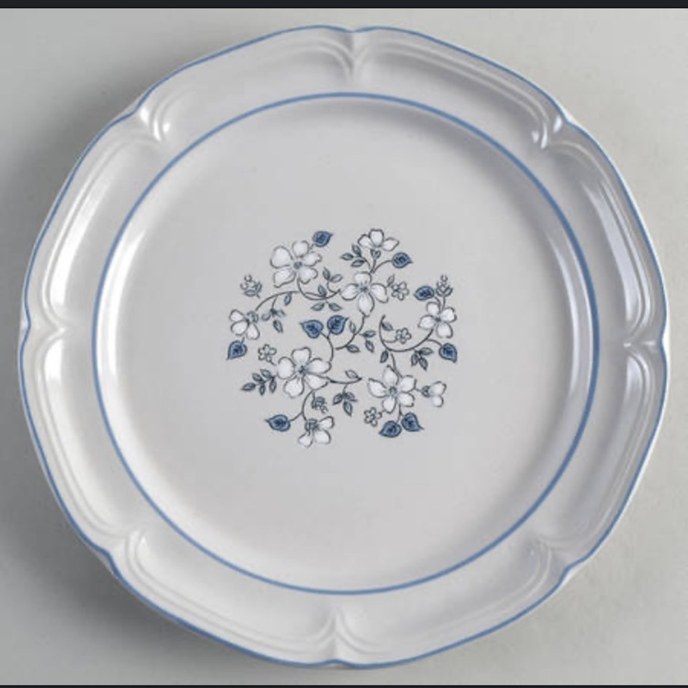 Set of 4 Avondale by Covington Edition Japan stoneware plate